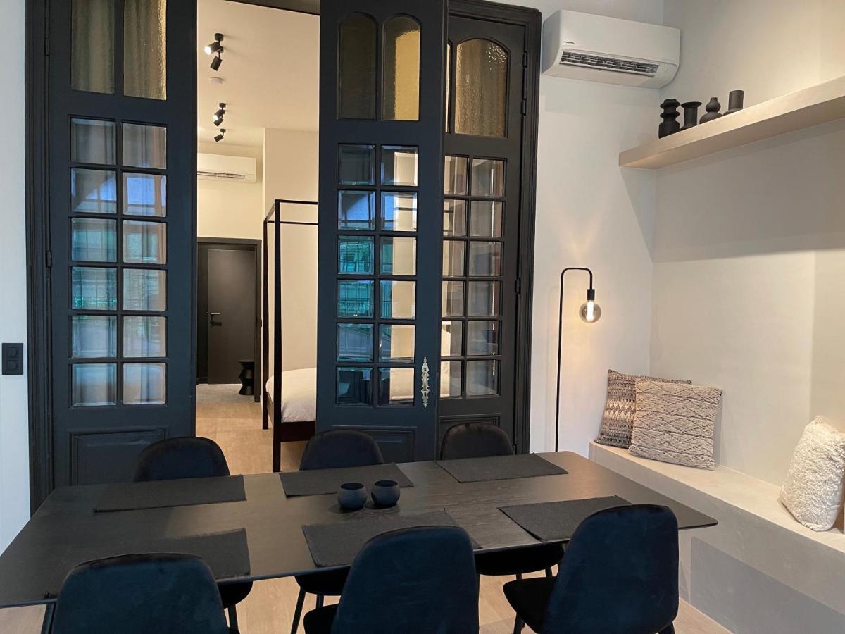 3 Bedroom Art-Nouveau Apartment With Free Parking Gand Esterno foto