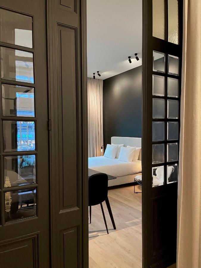 3 Bedroom Art-Nouveau Apartment With Free Parking Gand Esterno foto