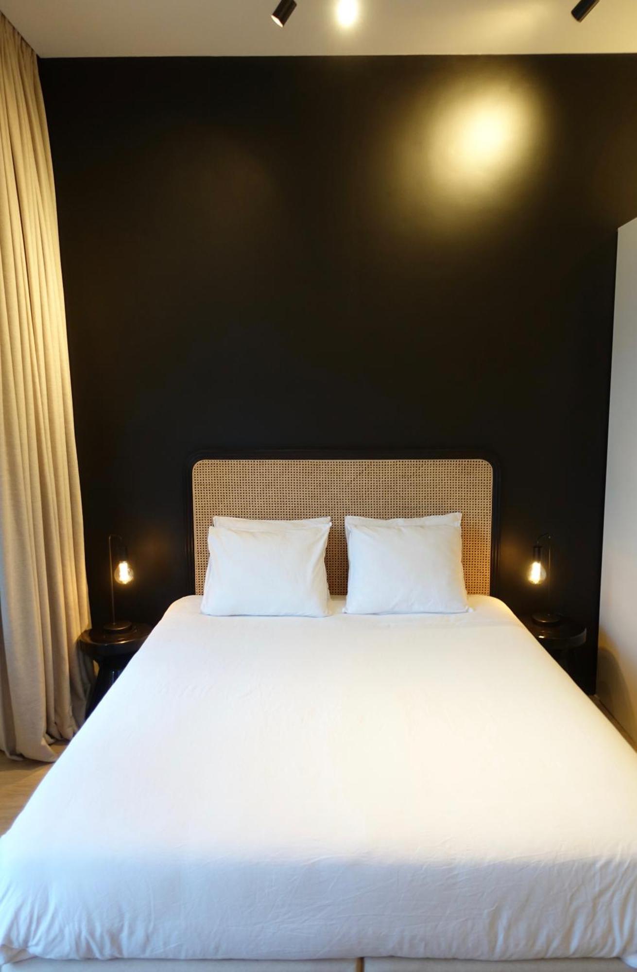 3 Bedroom Art-Nouveau Apartment With Free Parking Gand Esterno foto